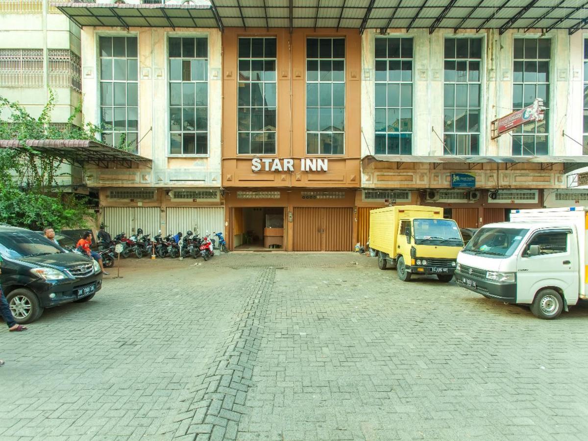 Star Inn Medan Buitenkant foto
